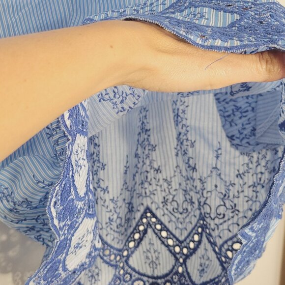 DAVI & DANI 100% Cotton Blue Striped Bell Sleeves Embroidered Shift Dress NEW - Picture 3 of 11